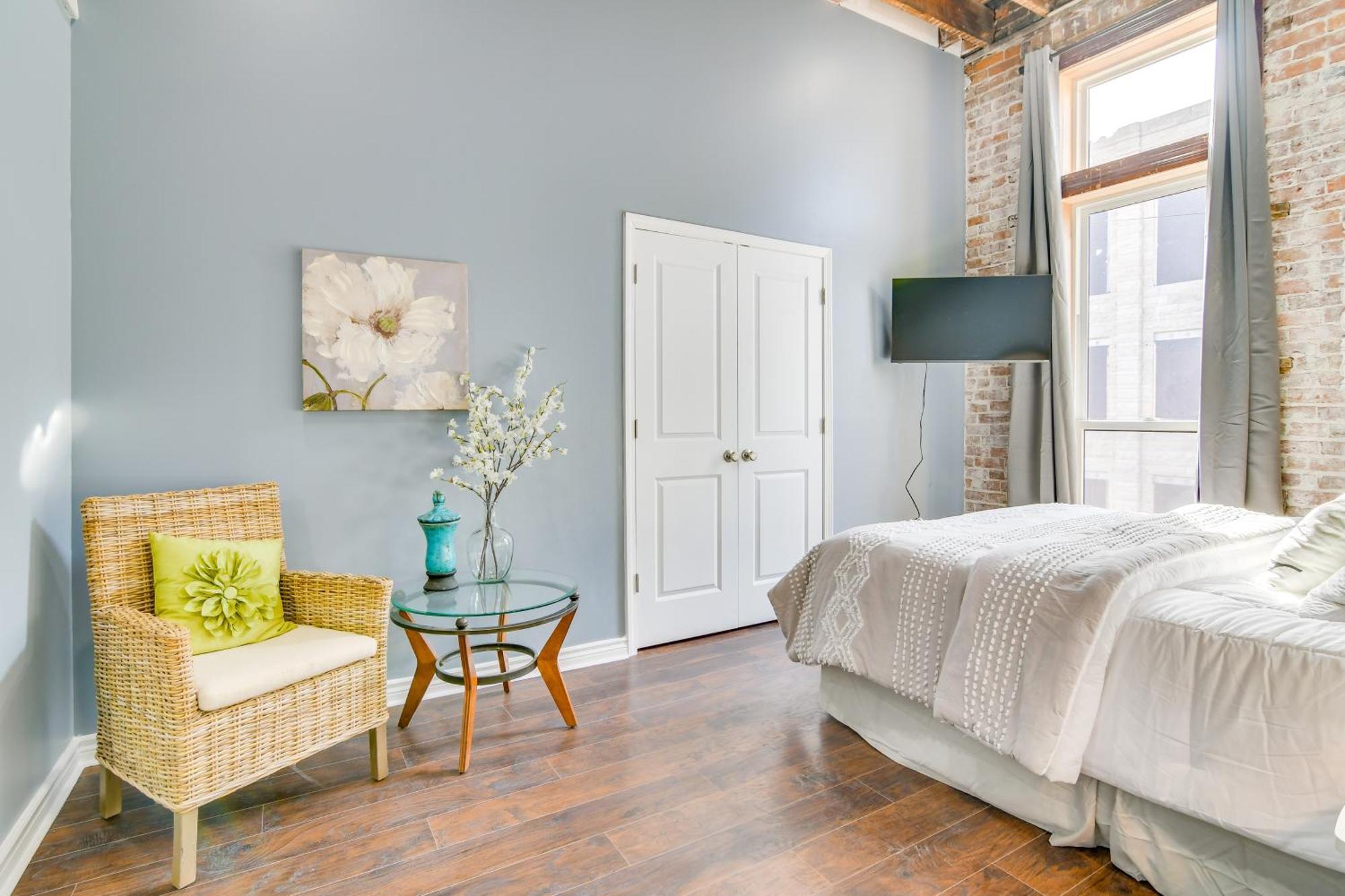 Dtwn Loft In The Heart Of Monett Pets Welcome! 외부 사진